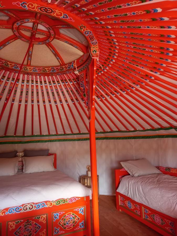 A Ventoux Yourte Monieux Экстерьер фото