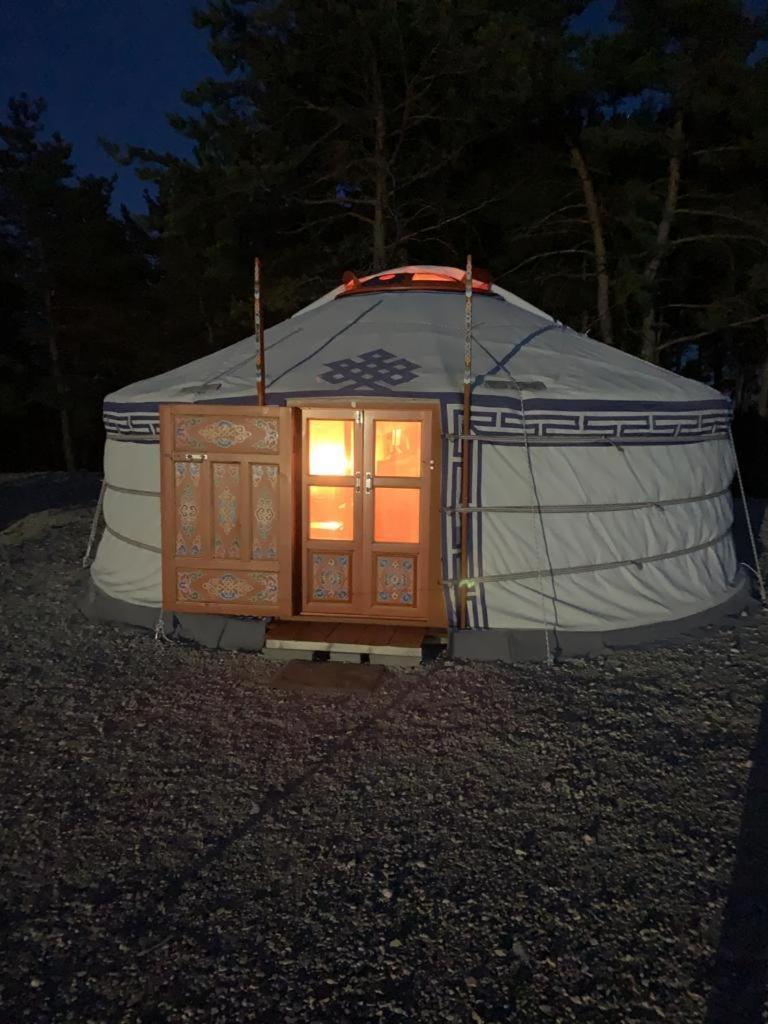 A Ventoux Yourte Monieux Экстерьер фото